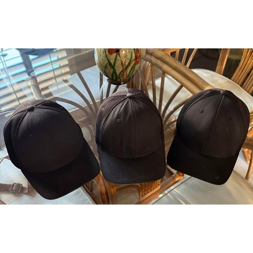 3 FlexFit Baseball Caps Mens Size L/XL Black Used No Tears, Rips or Stains - Picture 1 of 7
